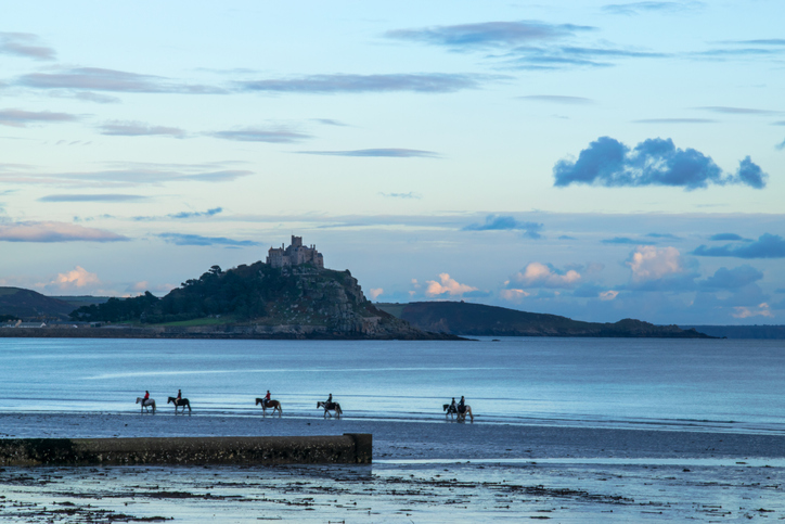 Horse riding in Cornwall